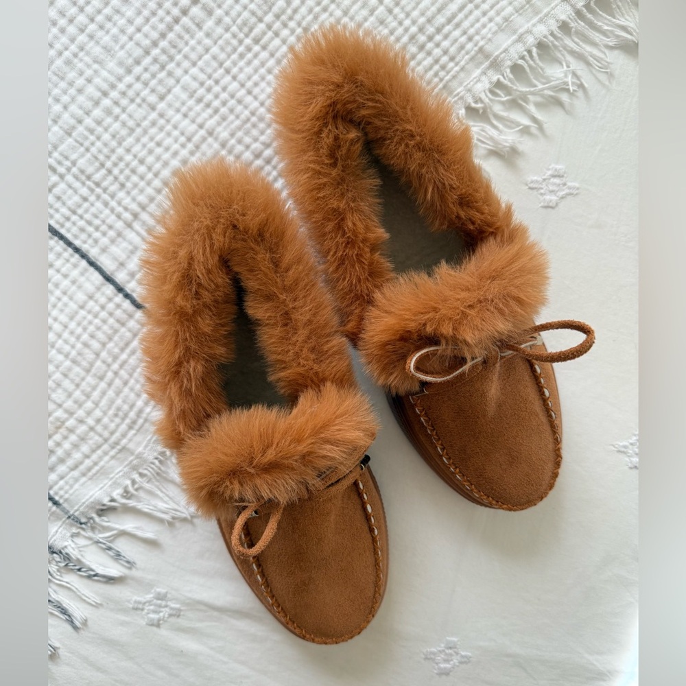 Women’s Chestnut Brown Faux Fur Lined Slip On Moccasin Loafers Size 9 - Picture 7 of 13